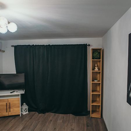 Insomnia Studio Drobeta Turnu Severin Ngoại thất bức ảnh