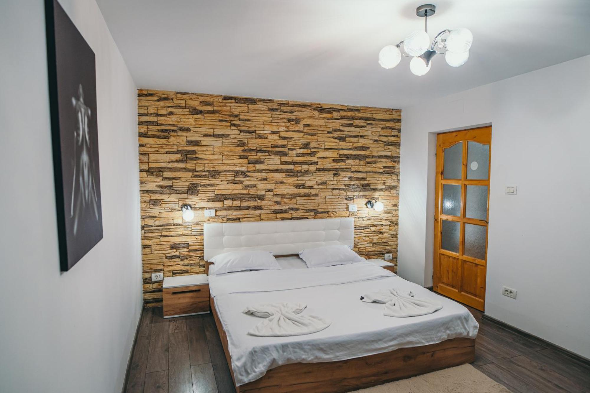 Insomnia Studio Drobeta Turnu Severin Ngoại thất bức ảnh